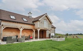 Hallgarth Farm Holiday Lodge Pershore  United Kingdom