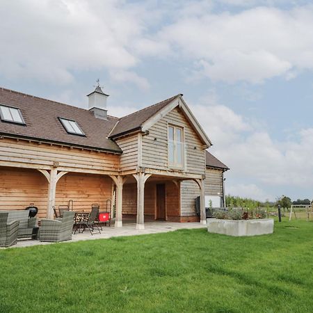 Hallgarth Farm Holiday Lodge Pershore Exterior photo